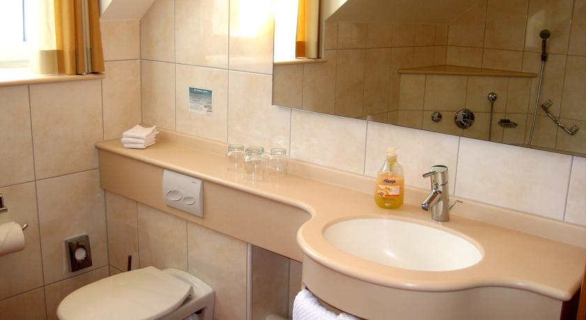 Hotel Kriemhild Am Hirschgarten