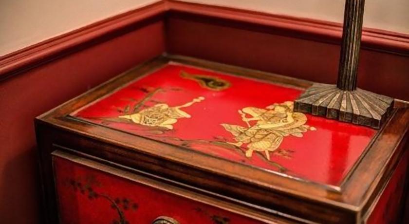 The Singular Santiago Lastarria Hotel