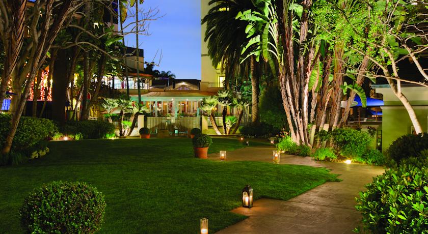 Fairmont Miramar Hotel & Bungalows