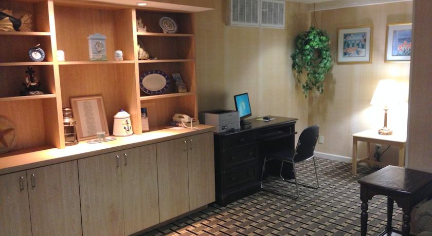 Hotel Carolina A Days Inn by Wyndham