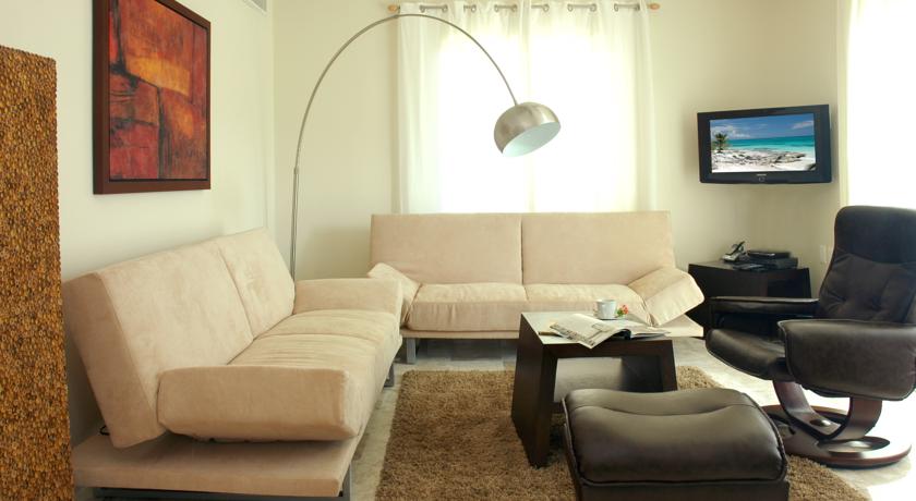 Maya Villa Condo Hotel & Beach Club