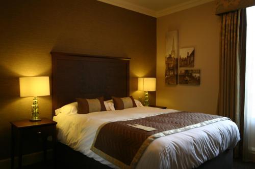 Mercure Salisbury White Hart Hotel & Apartments