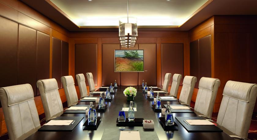 The Ritz-Carlton, Toronto