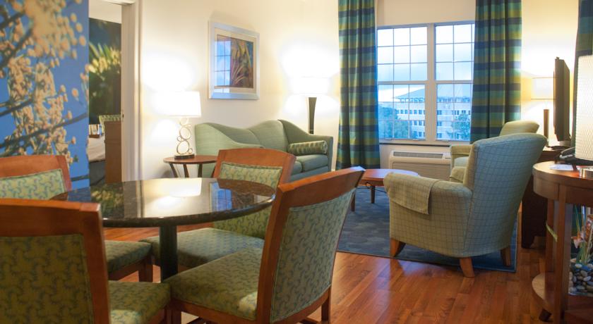 Hotel Indigo Jacksonville-Deerwood Park, an IHG hotel