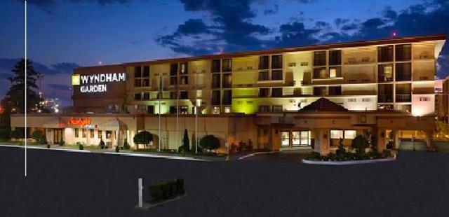 Wyndham Garden Newark Airport