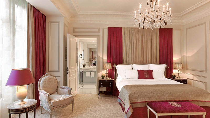Hotel Plaza Athenee