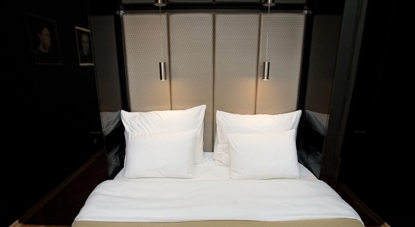 Miss Sophie's New Town