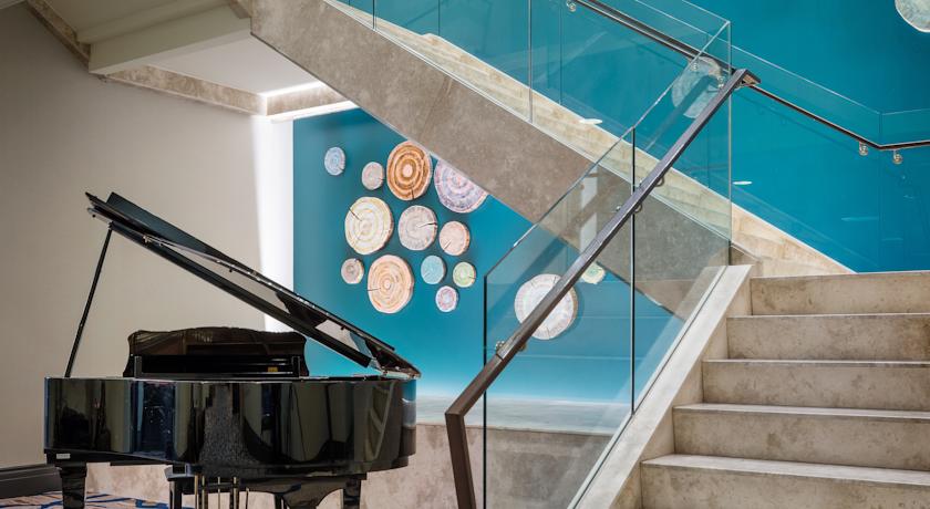 Hilton Motif Seattle