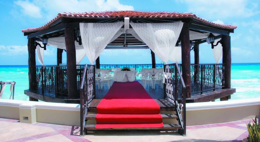 Sunscape Cancun Resort & Spa