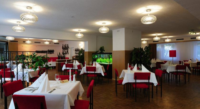 Ostel - GDR The Hostel