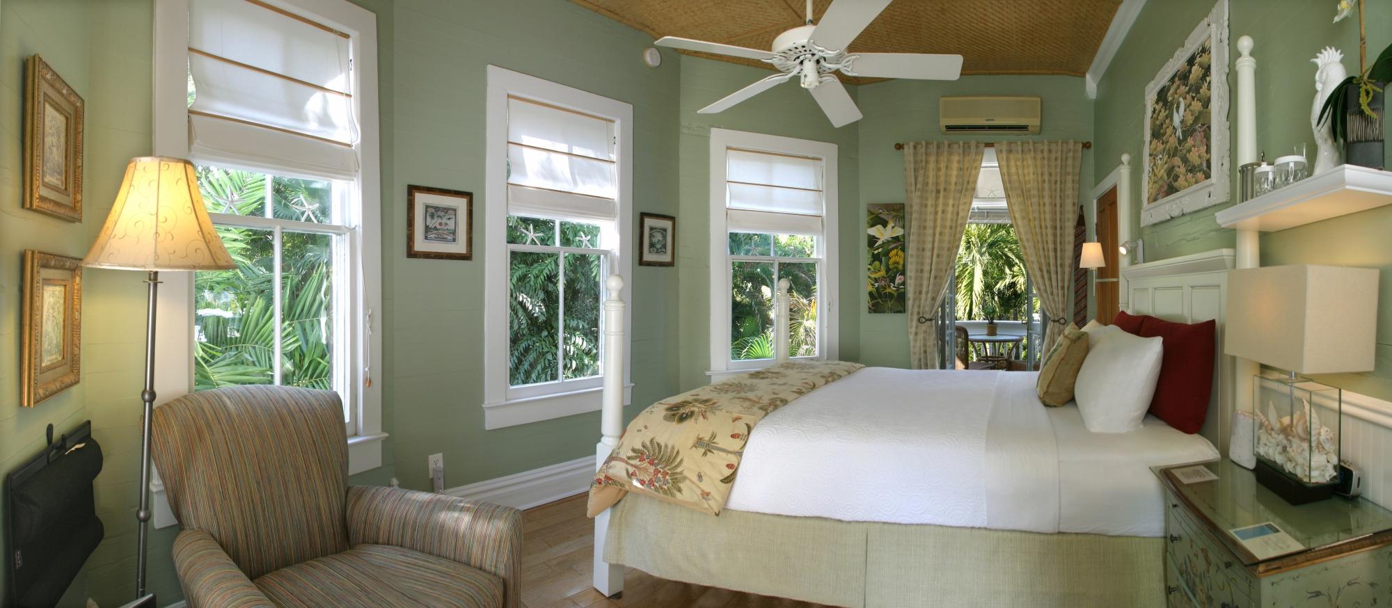 The Mermaid & The Alligator