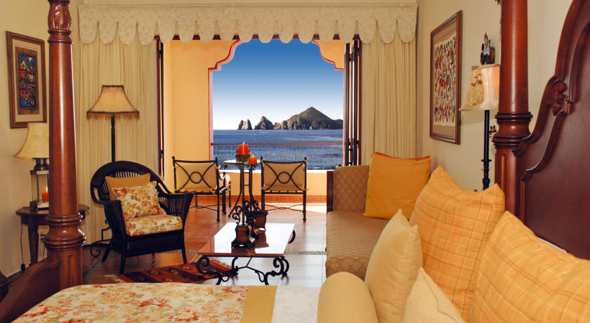 Hacienda Encantada Resort & Residences