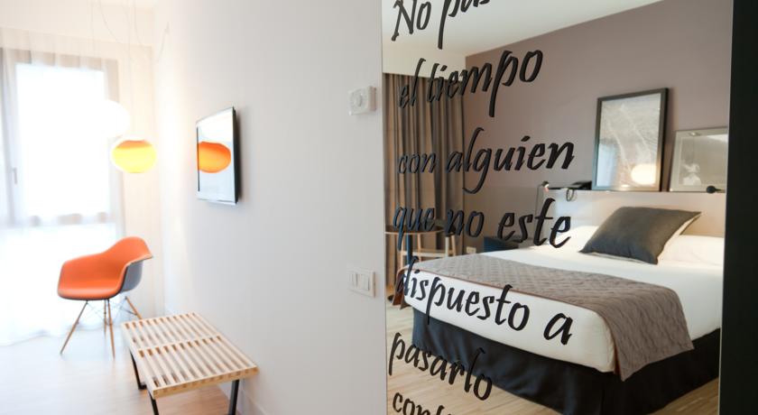 Alexandra Barcelona Hotel, Curio Collection by Hilton