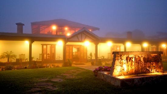 Villa Blanca Cloud Forest Hotel + Retreat