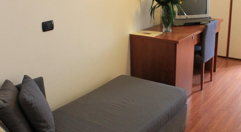 Urbanauts Studios Minelli