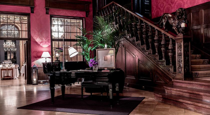 Schlosshotel Berlin By Patrick Hellmann