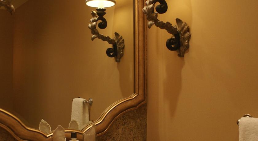 The Maybourne Beverly Hills