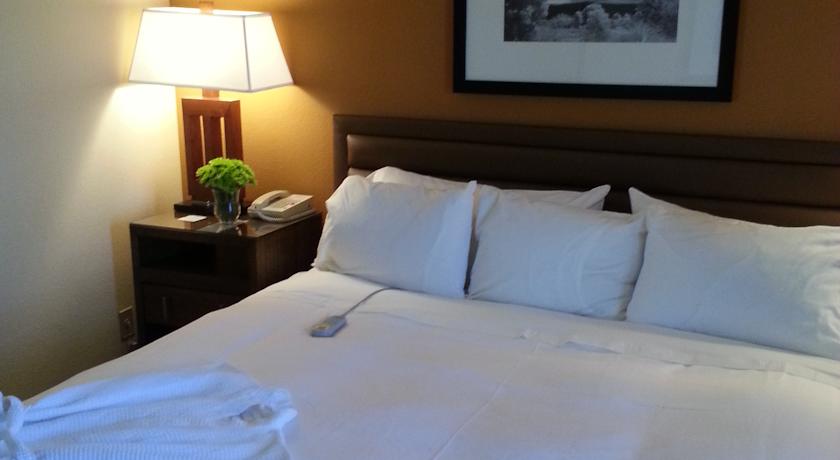 Embassy Suites by Hilton Tucson East