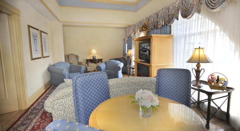 Old Mill Toronto Hotel