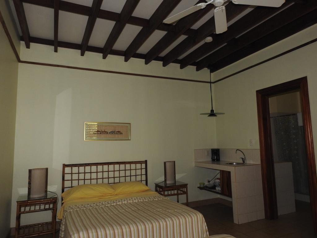 Playa Negra Guesthouse