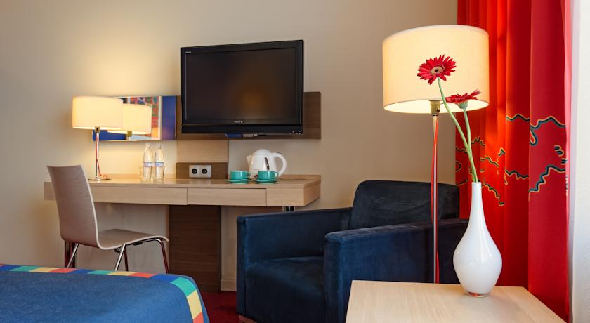 Cosmos Saint-Petersburg Pulkovskaya Hotel, a member of Radisson Individuals