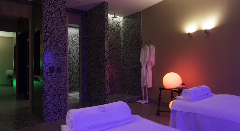 The Singular Santiago Lastarria Hotel