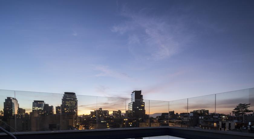 The Singular Santiago Lastarria Hotel