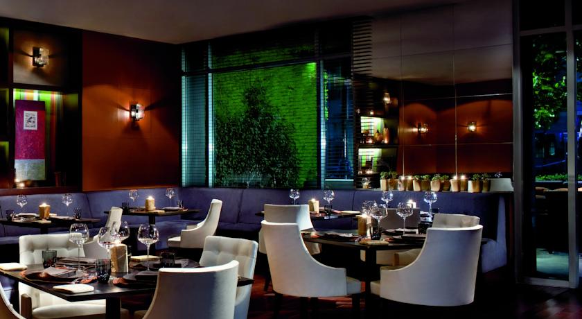 The Ritz-Carlton, Santiago