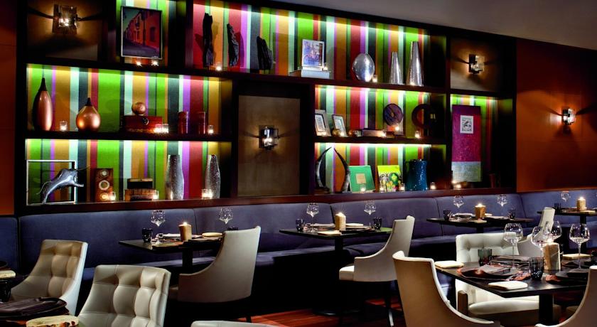 The Ritz-Carlton, Santiago