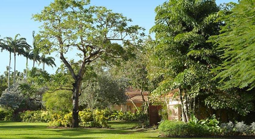 Fairmont Royal Pavilion