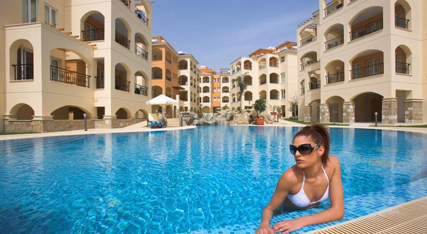 St. Nicolas Elegant Residence