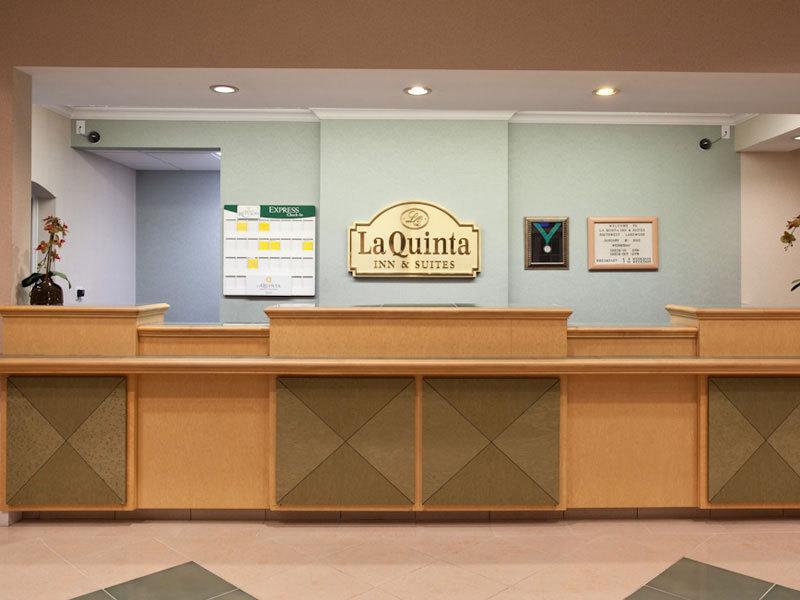 La Quinta Inn & Suites by Wyndham Denver Southwest Lakewood