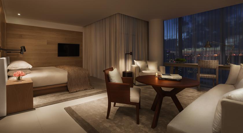 The Miami Beach EDITION