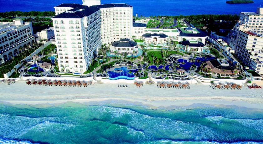 JW Marriott Cancun Resort & Spa