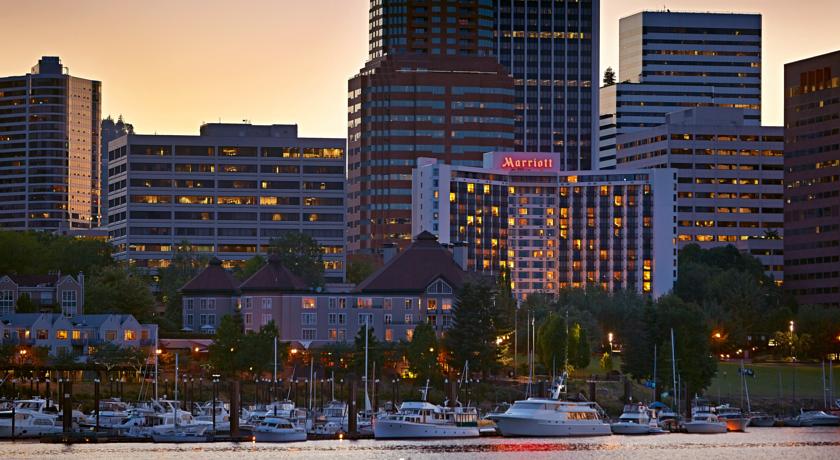 Portland Marriott Downtown Waterfront