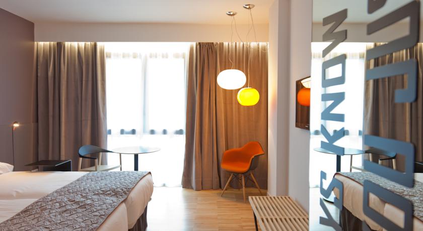 Alexandra Barcelona Hotel, Curio Collection by Hilton