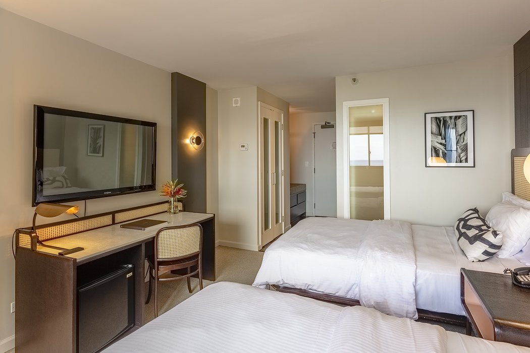 Hotel Renew - Waikiki Beach