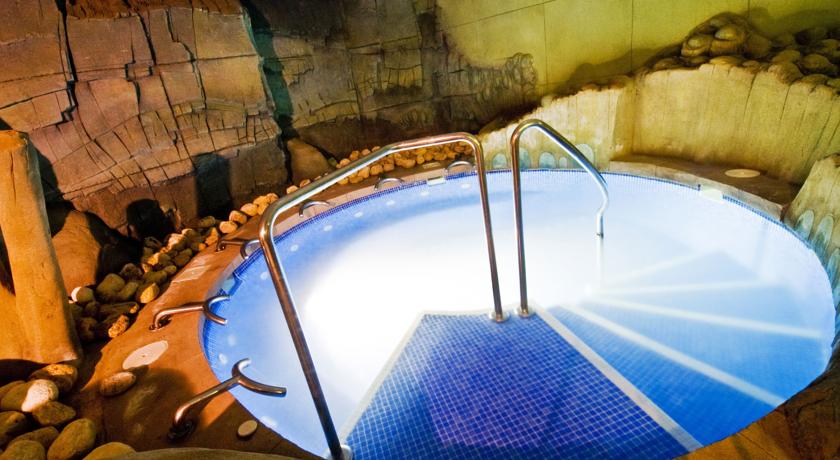 Senator Granada Hotel