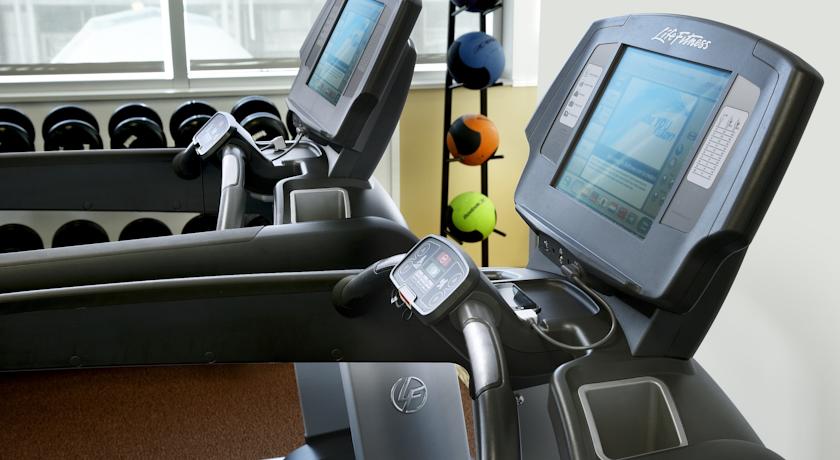 Sheraton Gateway Hotel in Toronto International Airport