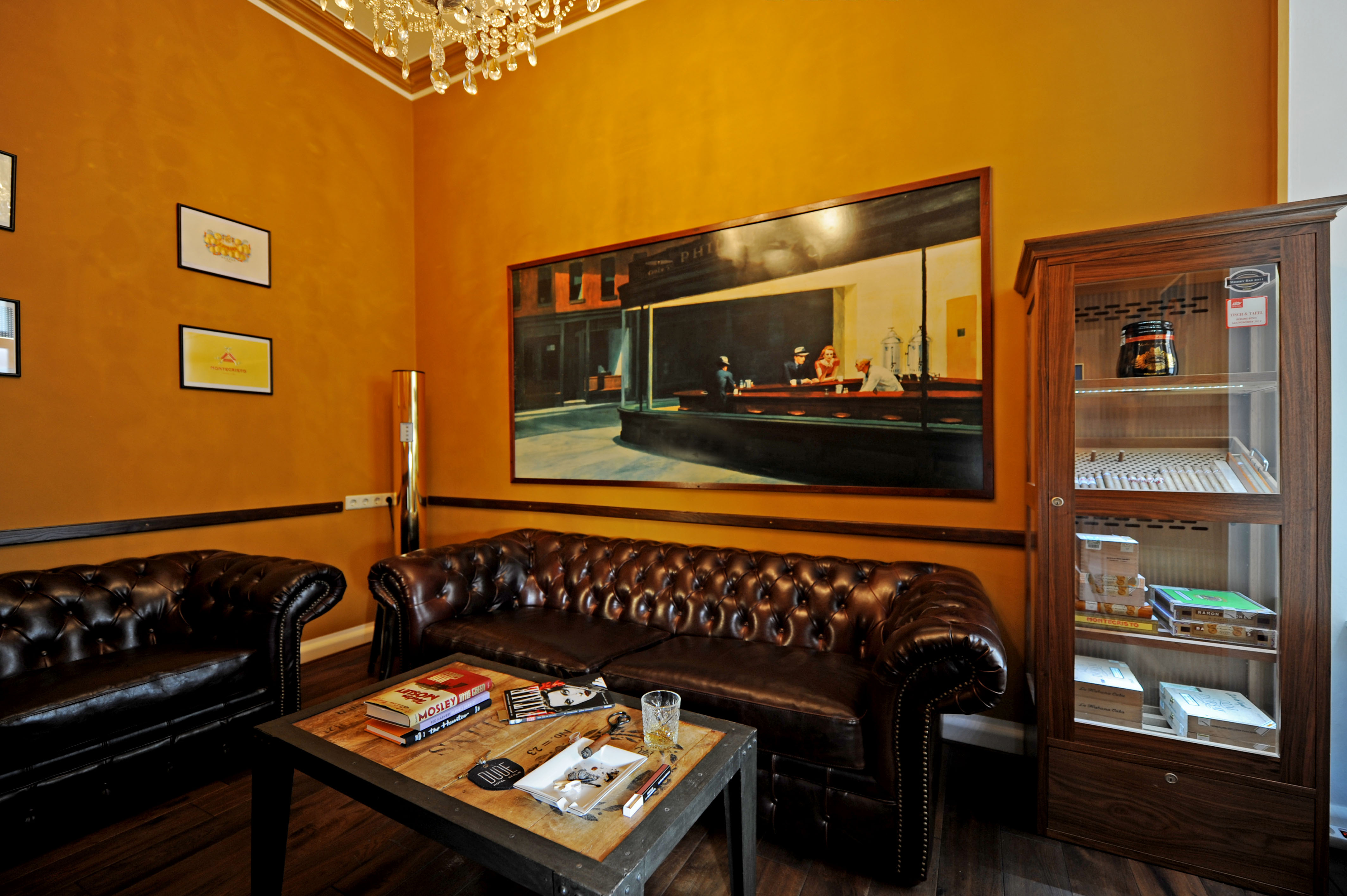 Digital Check-in - The Dude By Charly