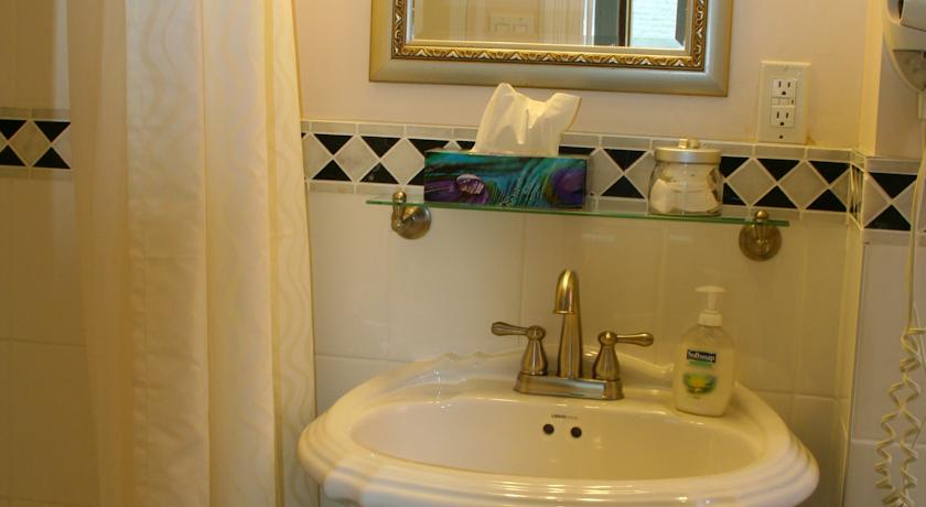 University Bed & Breakfast Apartments