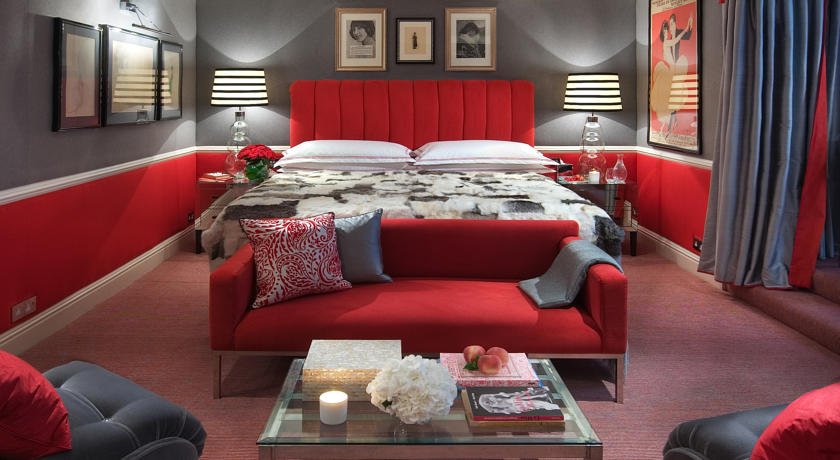 The Milestone Hotel and Residences