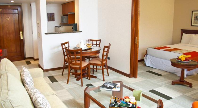 Hotel Plaza El Bosque Ebro