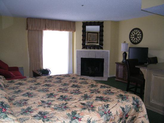 Palmera Inn and Suites