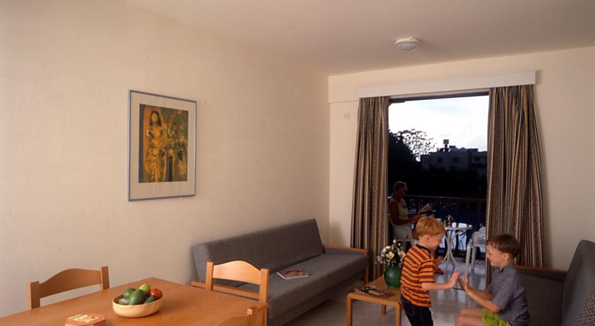 Anemi Hotel & Suites