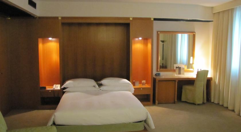 Starhotels President