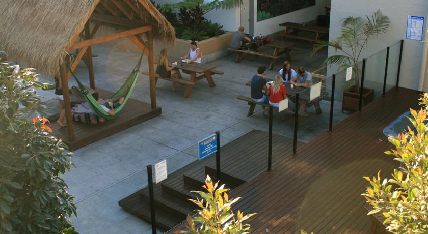 Nomads Byron Bay Backpackers
