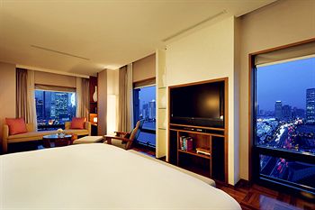 Les Suites Orient, Bund Shanghai