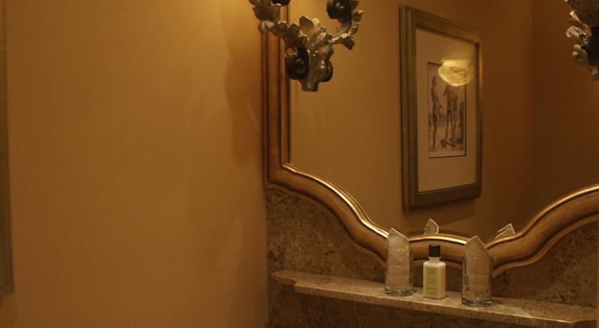 The Maybourne Beverly Hills