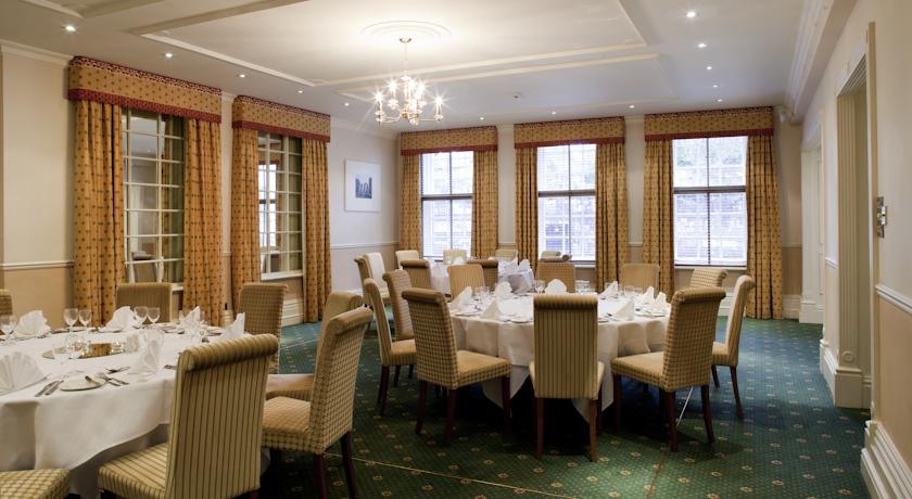 Mercure Salisbury White Hart Hotel & Apartments